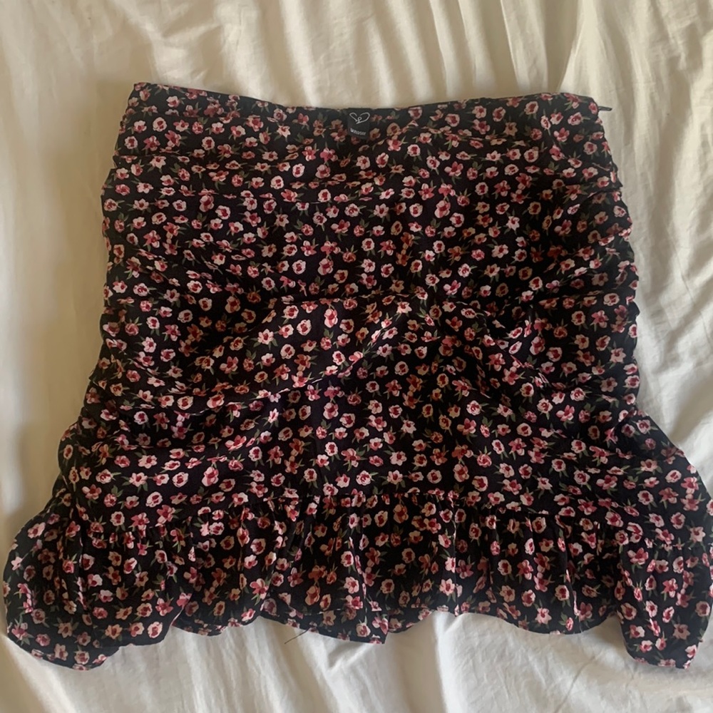 Black Mini skirt w/ pink flowers